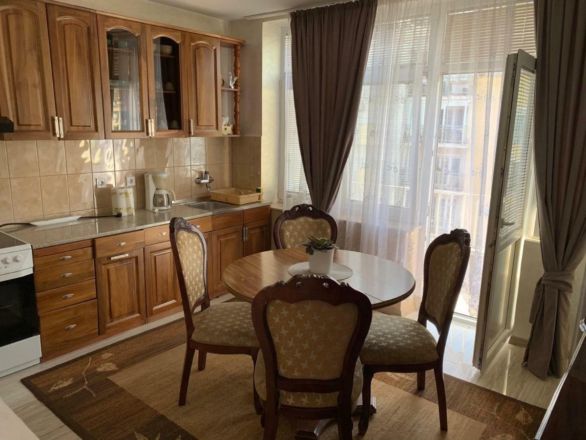 Apartman Bedem Nikšić Buitenkant foto