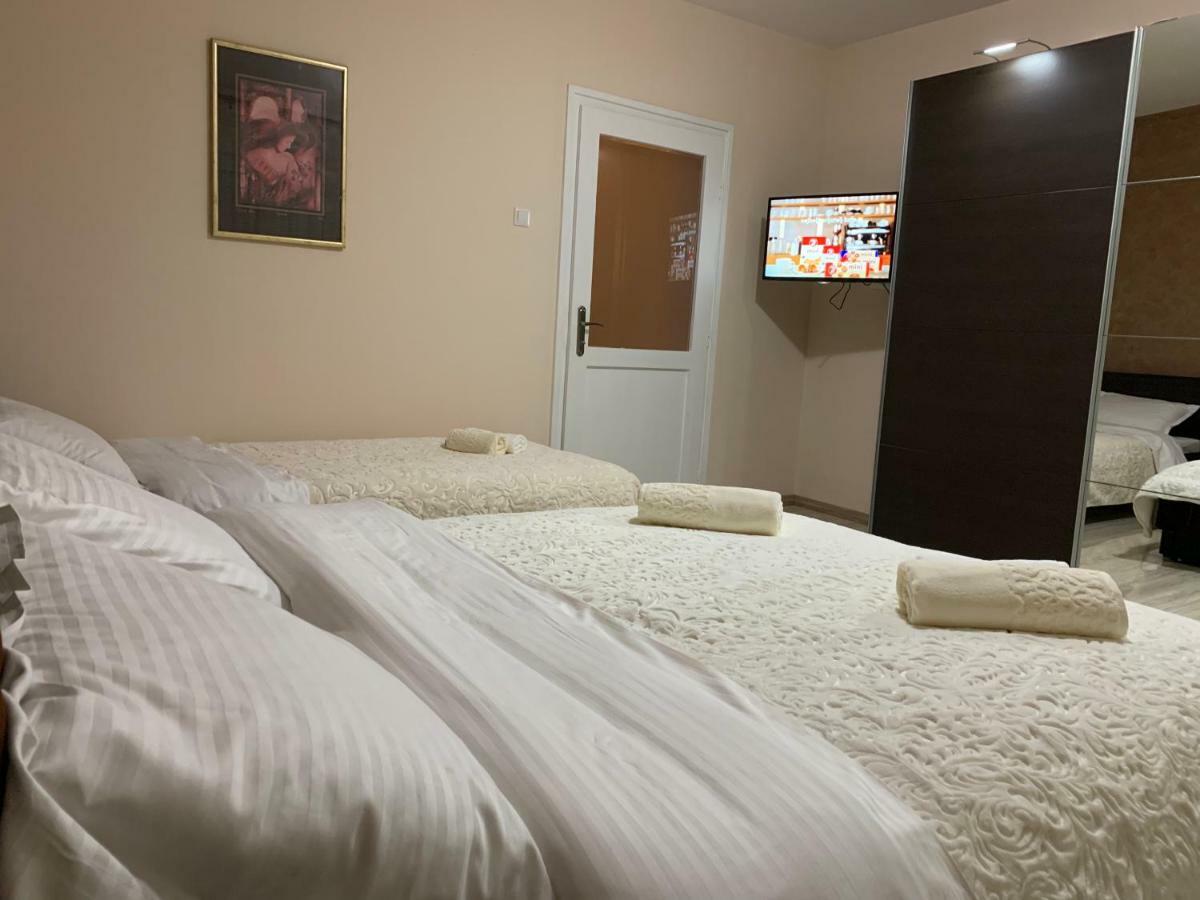 Apartman Bedem Nikšić Buitenkant foto